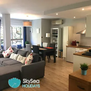 Skysea Holidays Victoria Spain